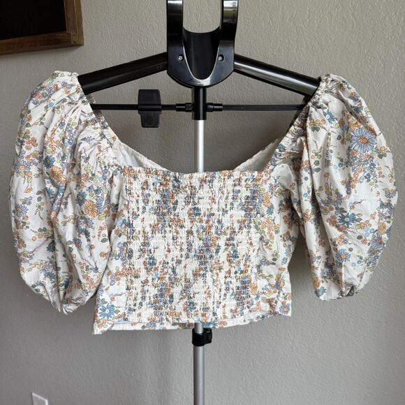 Abercrombie & Fitch Ditsy Floral Lined Puff Balloon Sleeve Crop Top - Size M - Picture 3 of 5